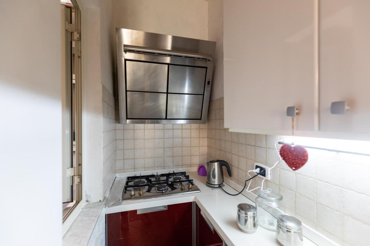 Apartment With Sea View With 2 Lifts Above Montesanto! เนเปิลส์ ภายนอก รูปภาพ